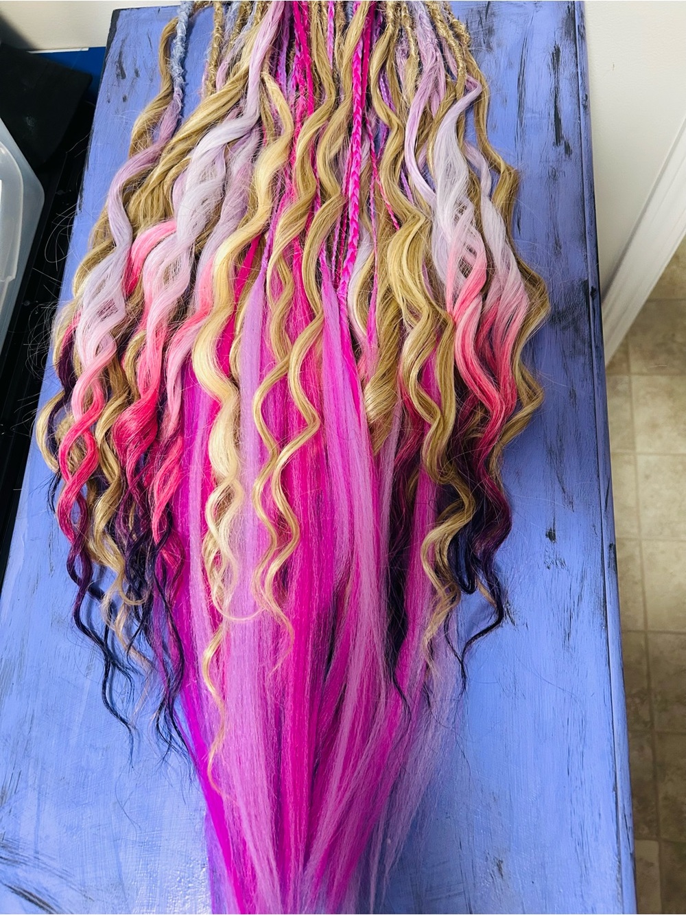 DE Purple ombré Anna curls and blonde two tone Anna curls. with micro SE straig